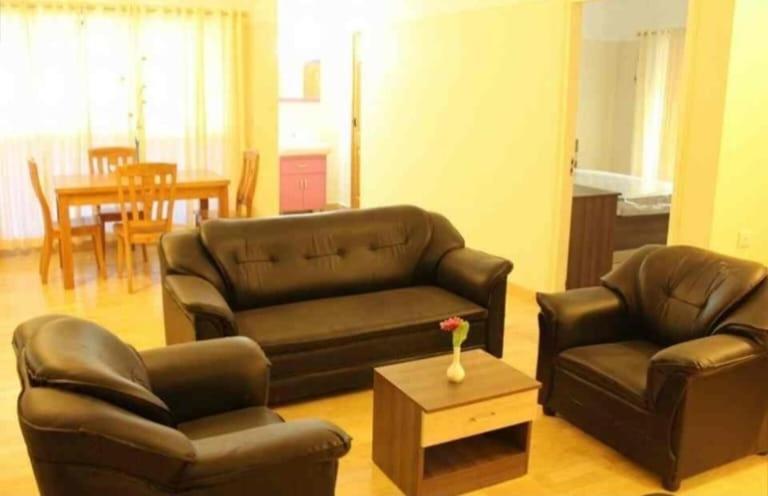 Hotel Tayas Trippapur Zewnętrze zdjęcie